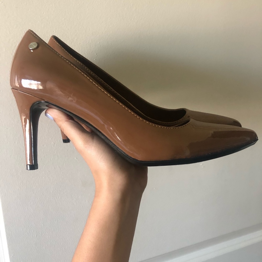 Calvin klein pumps